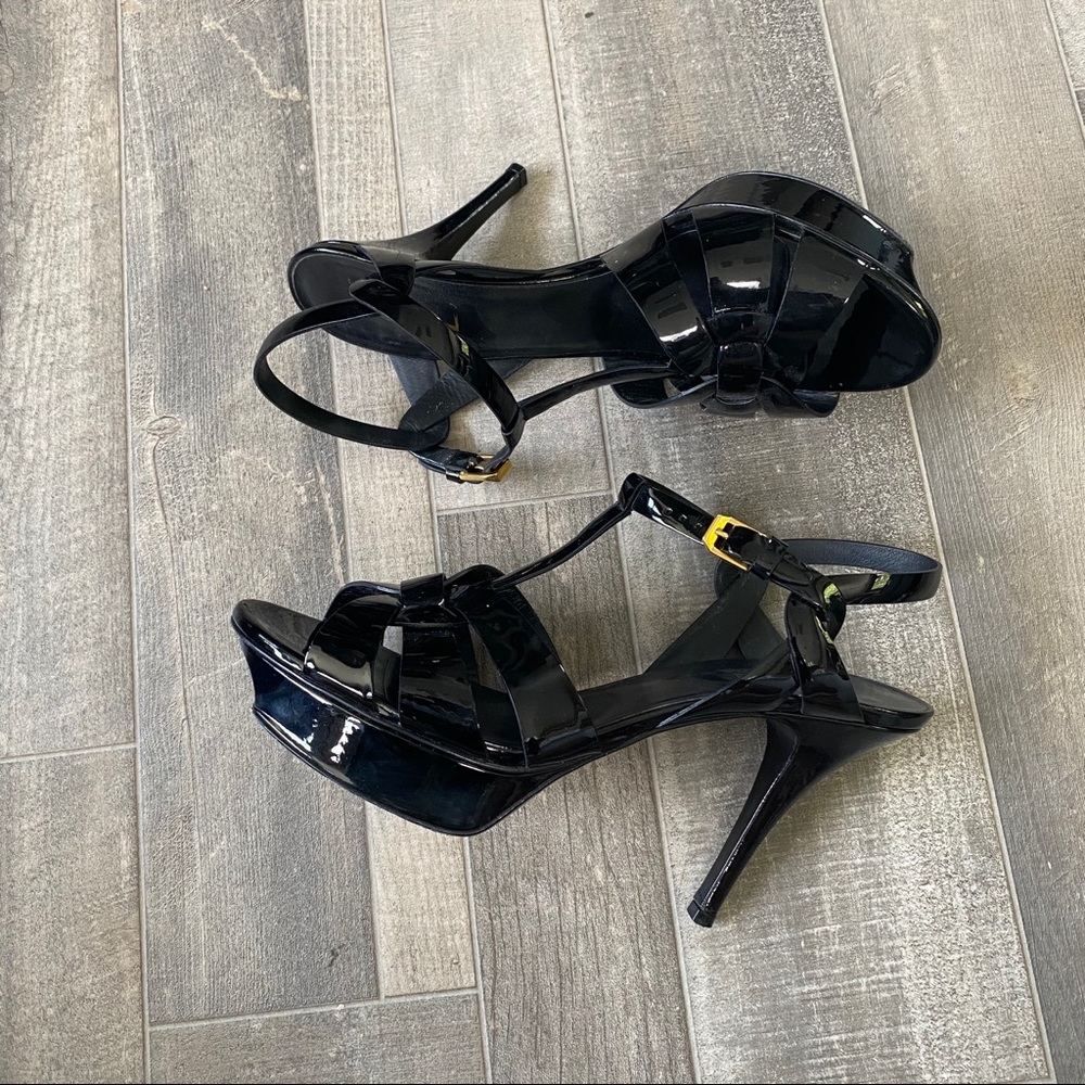 Yves Saint Laurent Black Patent Leather Heels